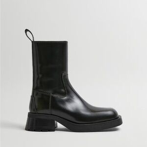 MIISTA black khaki boots 
Size 38